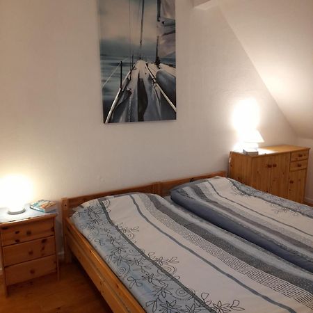 Gemuetliche Ferienunterkunft Direkt Am Meer Holnis Exterior foto